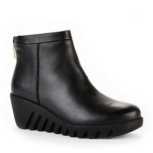 Cougar Bang Black Leather Waterproof Boot